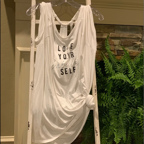 NWT Lane Bryant LIVI Tee💙 - Picture 2 of 8